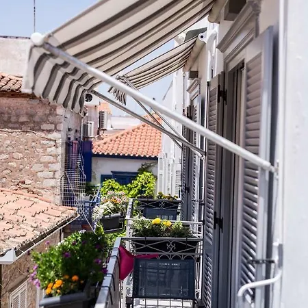 Apartment Arokaria Boutique *