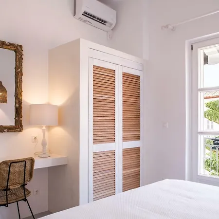 Arokaria Boutique * Hydra (Saronic Islands)